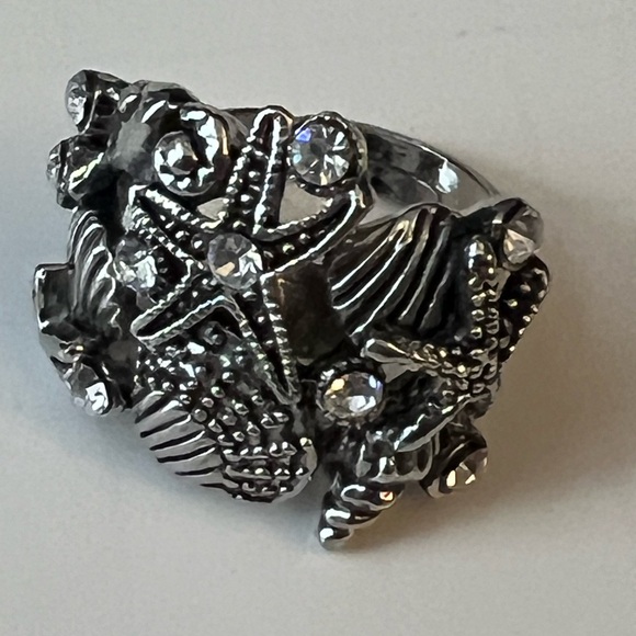 Seashell Beach Motif Silver Tone with rhinestones Ring sz 7 - Picture 8 of 12